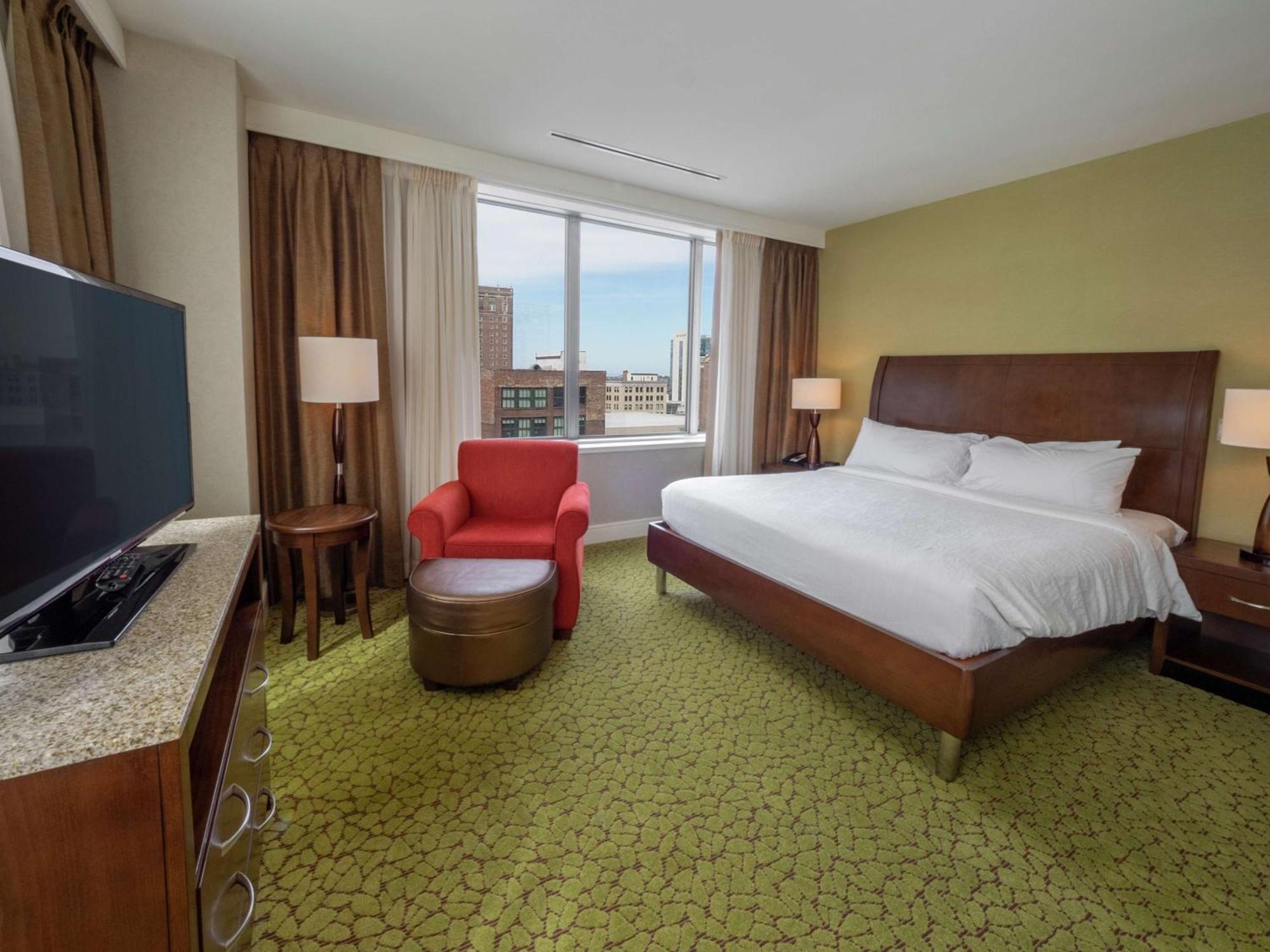 Hotel The Hilton Garden Buffalo-downtown 3*