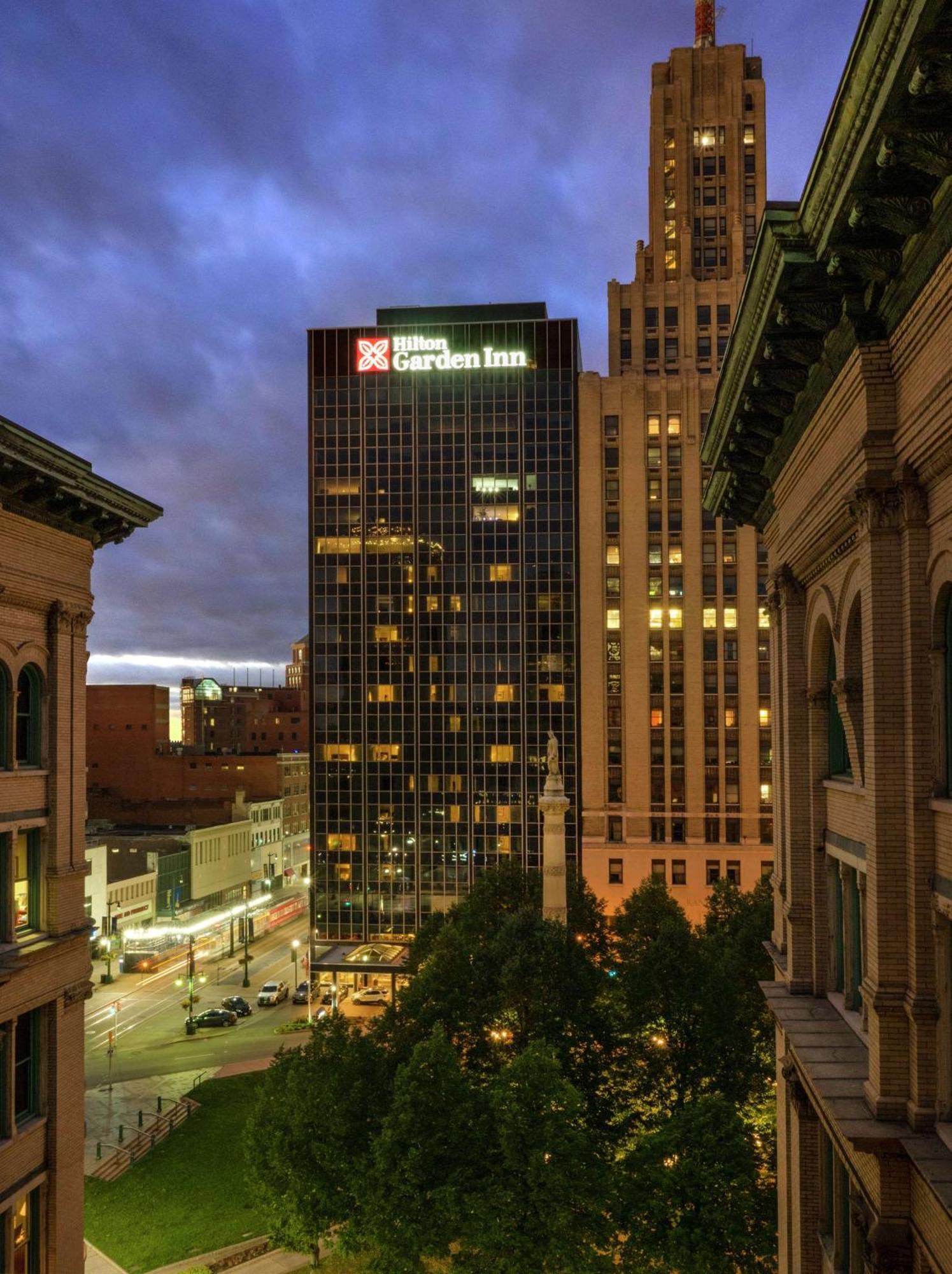 The Hilton Garden Buffalo-downtown 3* Buffalo