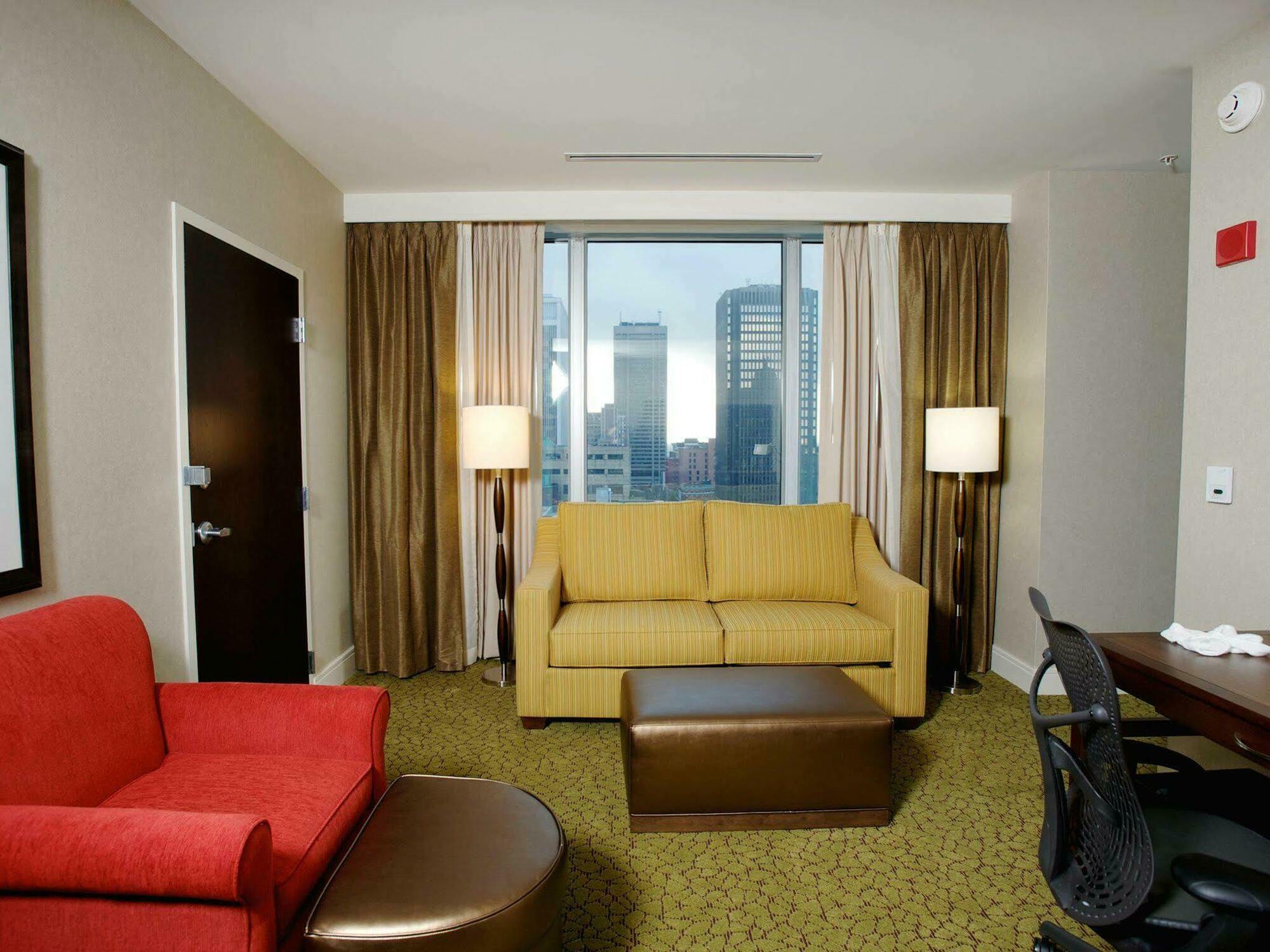 Hotel The Hilton Garden Buffalo-downtown 3*